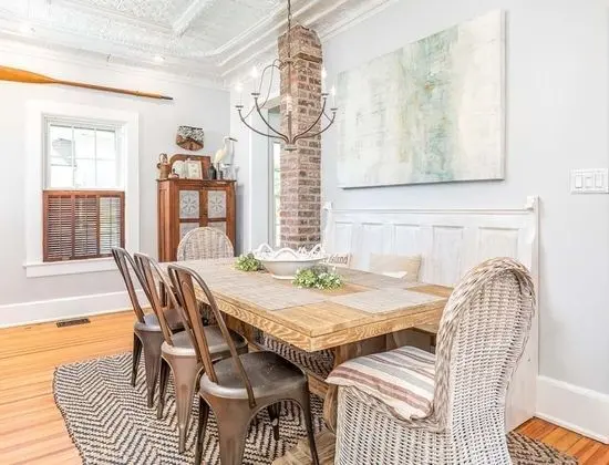 Ev, 1 En Büyük (King) Boy Yatak, Mutfak, Bahçe Manzaralı