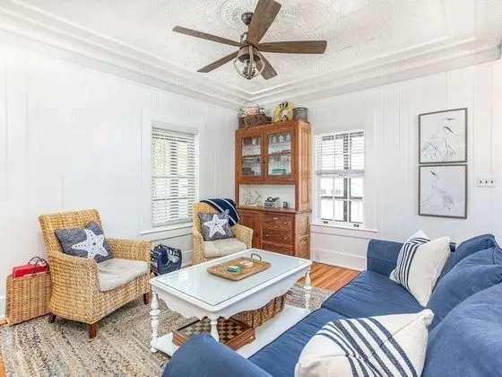 Ev, 1 En Büyük (King) Boy Yatak, Mutfak, Bahçe Manzaralı