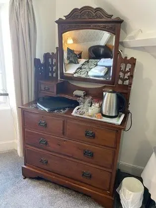 Deluxe Üç Kişilik Oda, Banyolu/Duşlu, Deniz Manzaralı (/ Double and Single)