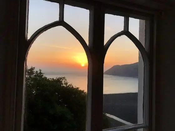 Deluxe Üç Kişilik Oda, Banyolu/Duşlu, Deniz Manzaralı (/ Double and Single)
