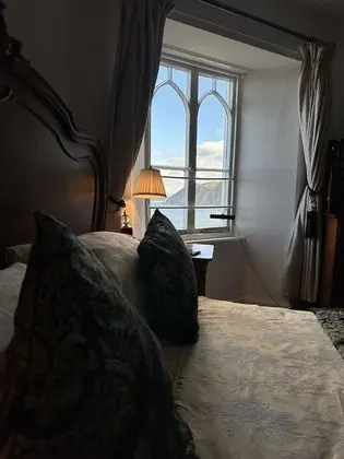 Deluxe Üç Kişilik Oda, Banyolu/Duşlu, Deniz Manzaralı (/ Double and Single)