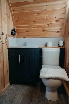 Glamping Pod (no pets)