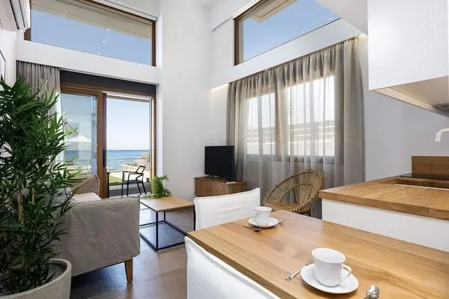 Superior Süit, Deniz Manzaralı (Split Level)