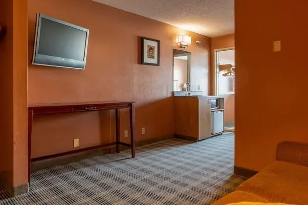 Standard Oda, 1 Büyük (Queen) Boy Yatak