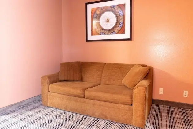 Standard Oda, 1 Büyük (Queen) Boy Yatak