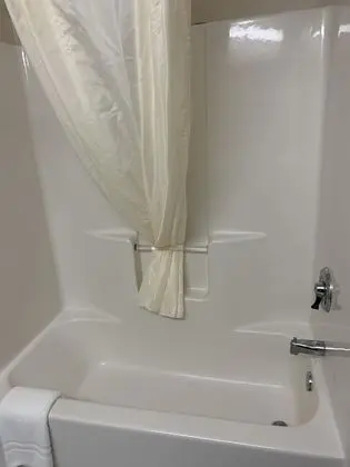 Standard Oda, 1 Büyük (Queen) Boy Yatak