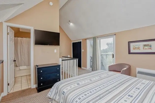 Comfort Çatı Katı (Loft) (809 NC - No Pets Allowed)