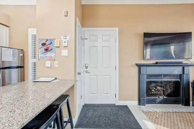 Comfort Çatı Katı (Loft) (809 NC - No Pets Allowed)