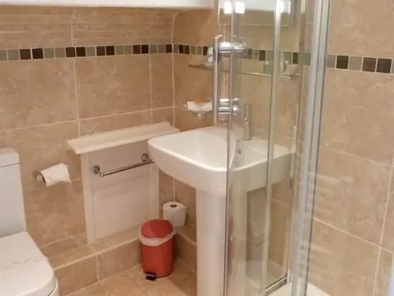 Luxury Tek Büyük Yataklı Oda