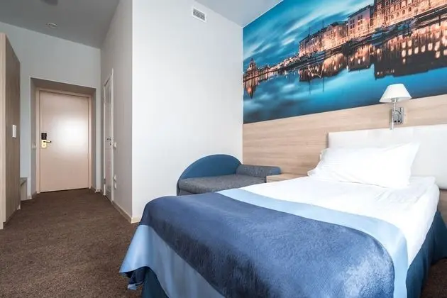 Comfort Tek Büyük veya İki Ayrı Yataklı Oda