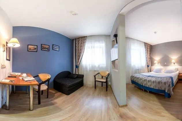 Standard Tek Büyük veya İki Ayrı Yataklı Oda