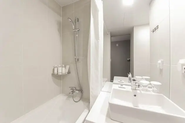Business Twin Room, City View