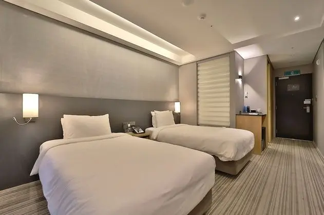 Business Twin Room, Harbor View