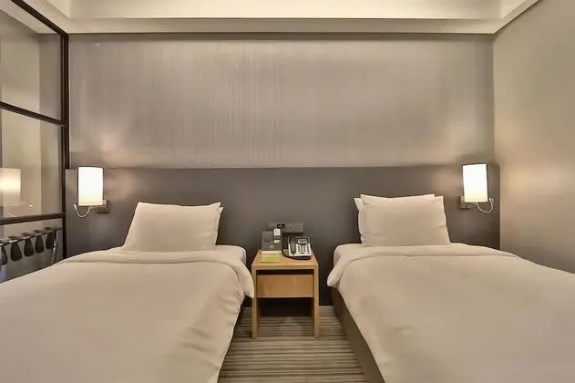 Business Twin Room, Harbor View