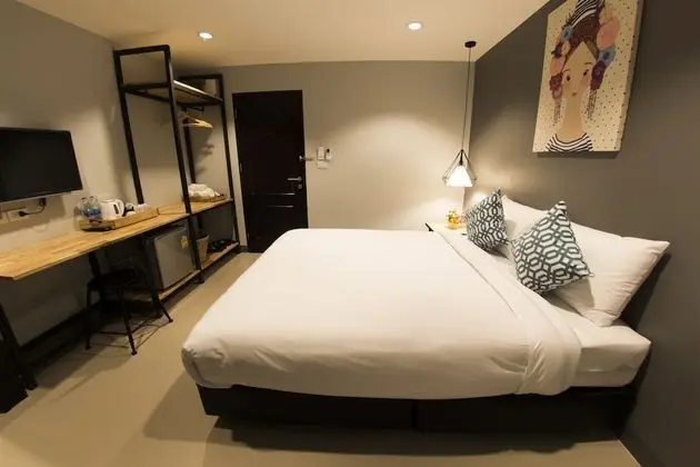 Deluxe Tek Büyük Yataklı Oda