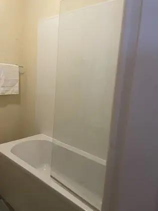 Standard Tek Büyük Yataklı Oda (Small)
