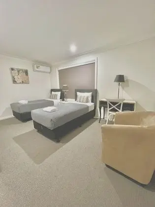 Deluxe İki Ayrı Yataklı Oda, Ortak Banyo