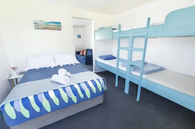 Standard Süit, 1 Yatak Odası, Sigara İçilmez, Küçük Mutfak (Tourist Cabin)
