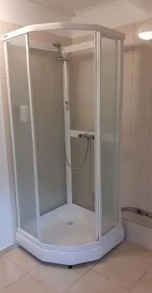 Standard İki Ayrı Yataklı Oda, Ortak Banyo