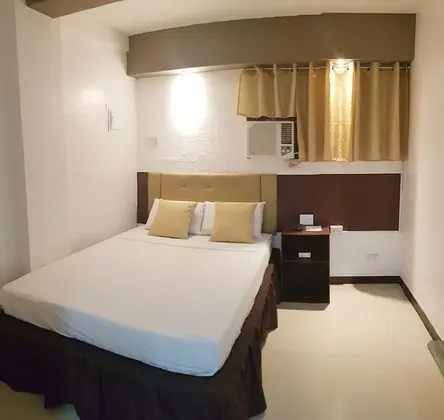 Standard Tek Büyük Yataklı Oda