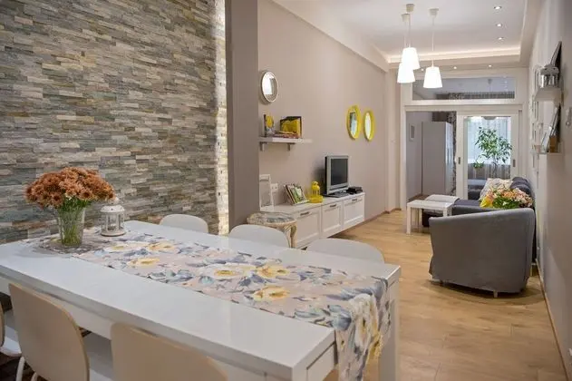 Family Apart Daire, 2 Yatak Odası, Balkon, Şehir Manzaralı