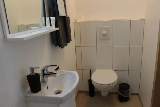Büyük Yataklı Tek Kişilik Oda, Özel Banyo