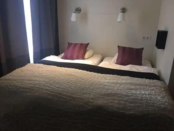 Büyük Yataklı Tek Kişilik Oda, Özel Banyo