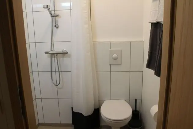 Büyük Yataklı Tek Kişilik Oda, Özel Banyo