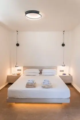 Premium Tek Büyük Yataklı Oda