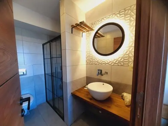 Twin, Deniz ve Dağ Manzaralı, Fransız Balkonlu