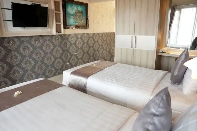 Deluxe İki Ayrı Yataklı Oda, 2 Tek Kişilik Yatak, Sigara İçilebilir, Havuz Manzaralı