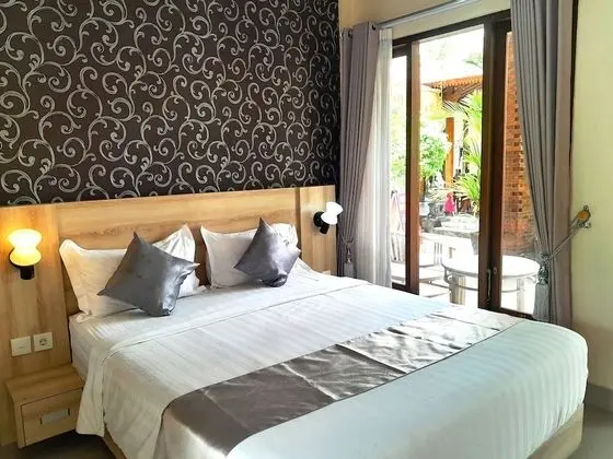 Deluxe Tek Büyük Yataklı Oda, 1 Yatak Odası, Engellilere Uygun, Sigara İçilebilir