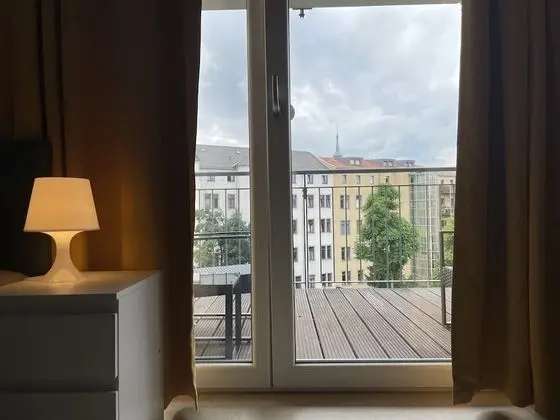 Business Stüdyo (French Bed 1,40 m x 2 m)