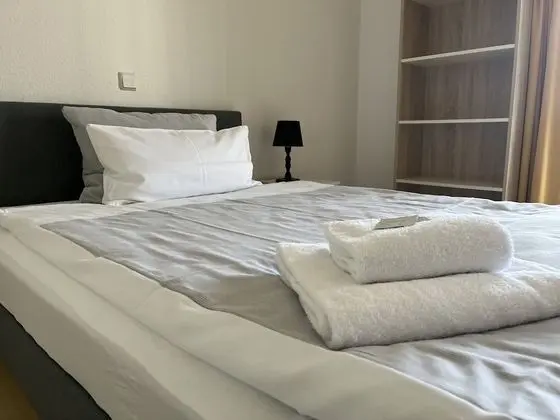 Business Stüdyo (French Bed 1,40 m x 2 m)