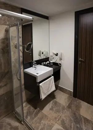 Standart Oda, Bahçe Manzaralı, Balkonlu