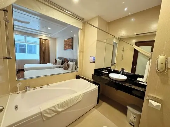 Deluxe İki Ayrı Yataklı Oda (Window)