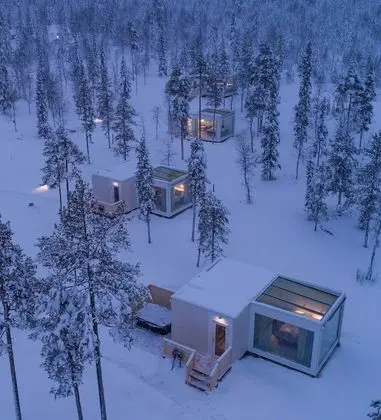 Sky View Cabin Deluxe with private outdoor hot tub