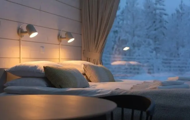 Sky View Cabin Deluxe with private outdoor hot tub