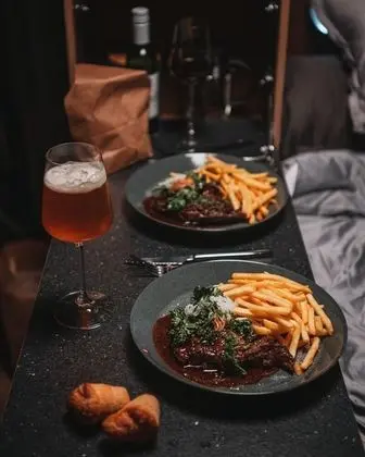 Romantic Kulübe