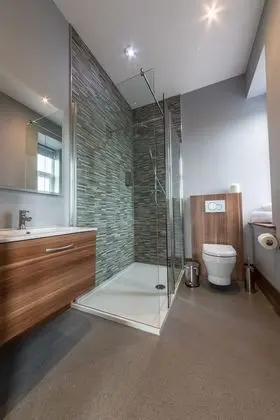 Deluxe Üç Kişilik Oda, Bahçe Manzaralı