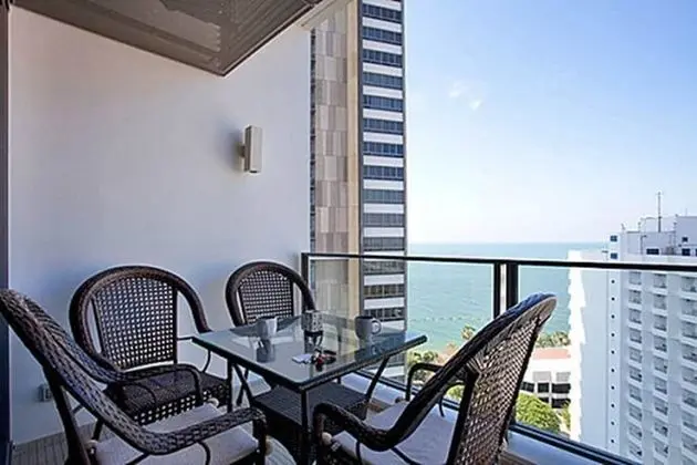 2-Bedroom Sea View