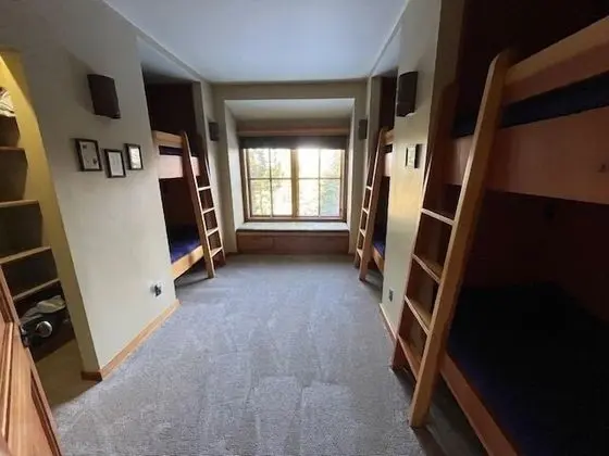 Ev, Birden Çok Yatak, Balkon