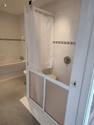 Economy İki Ayrı Yataklı Oda, Engellilere Uygun, Ek Bina