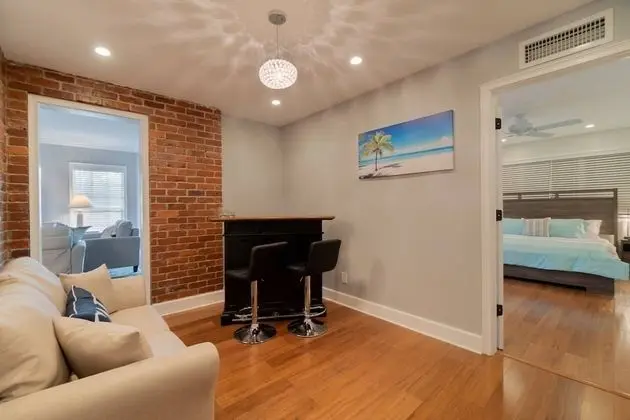Ev (New Listing Northwood Harbor Home 3 b)