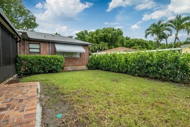 Ev (New Listing Northwood Harbor Home 3 b)