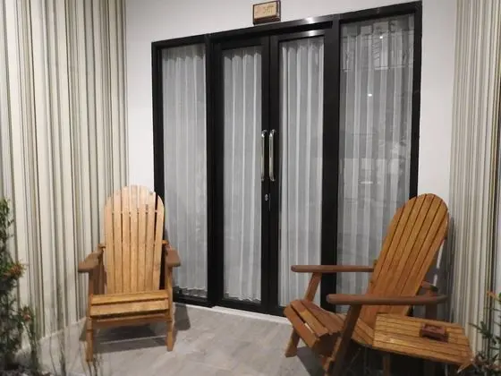 Deluxe Tek Büyük Yataklı Oda, 1 Büyük (Queen) Boy Yatak, Balkon, Havuz Manzaralı