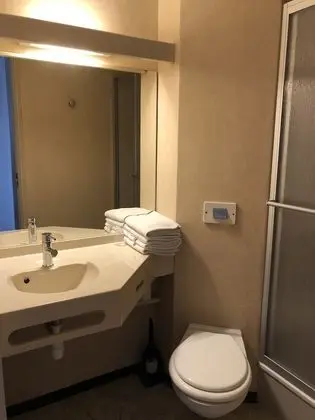 Dört Kişilik Oda