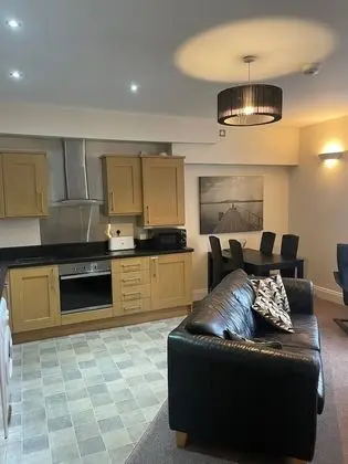 Superior Apart Daire, 2 Yatak Odası, Sigara İçilmez, Avlu Manzaralı