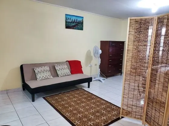 Standard Stüdyo Süit, Sigara İçilmez