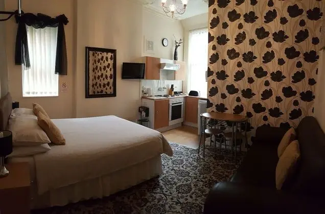 Flat 2 (Ground Floor)